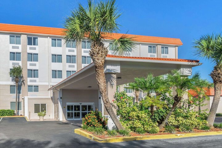 Hotel 5 of 60