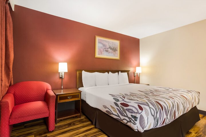 Room 20 of 34