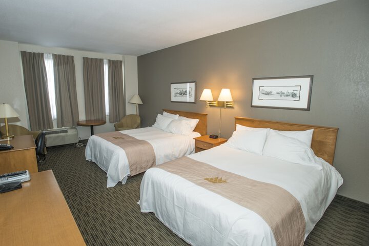 Room 12 of 28