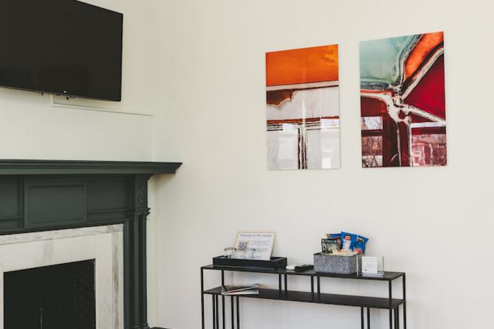 Room 65 of 79