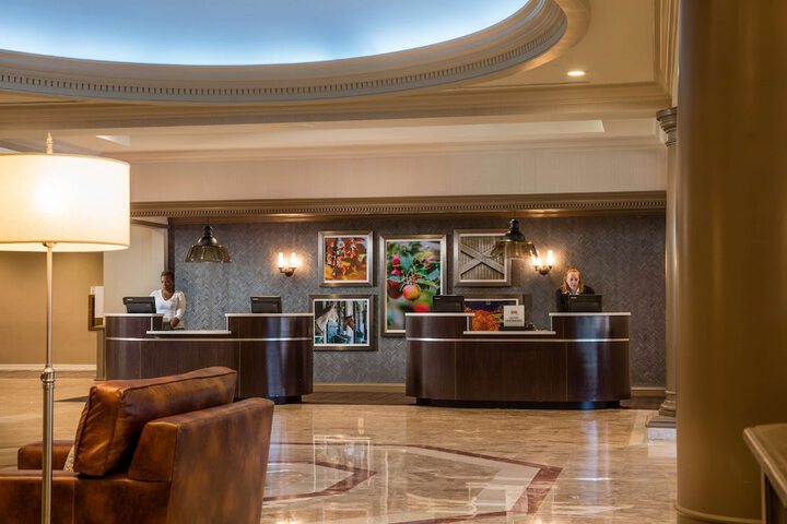 Hotel Interior 6 of 47