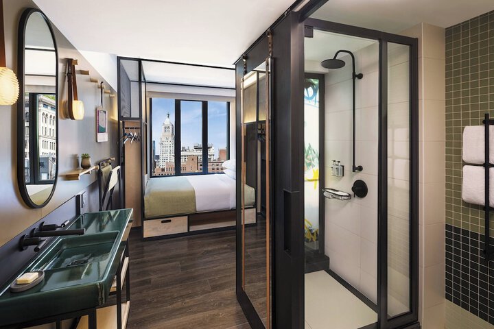 Room 15 of 57