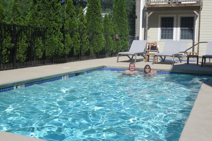 Pool 12 of 82
