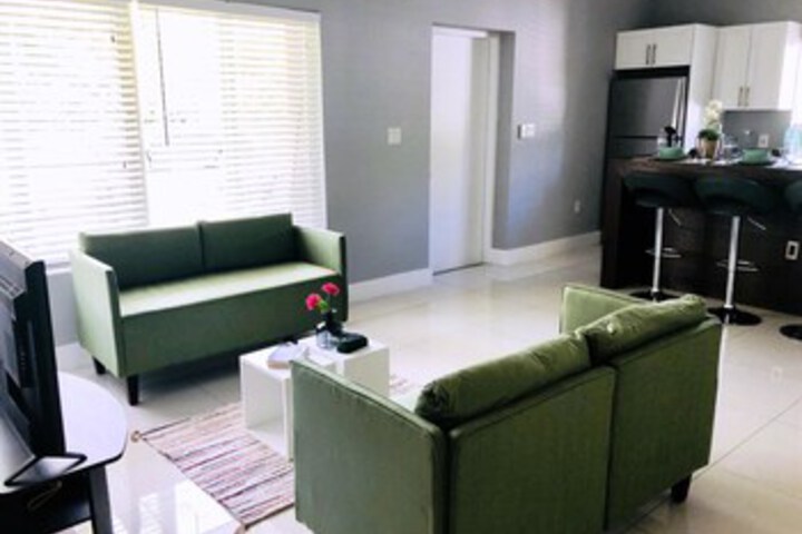 Entire house in Miami Shores