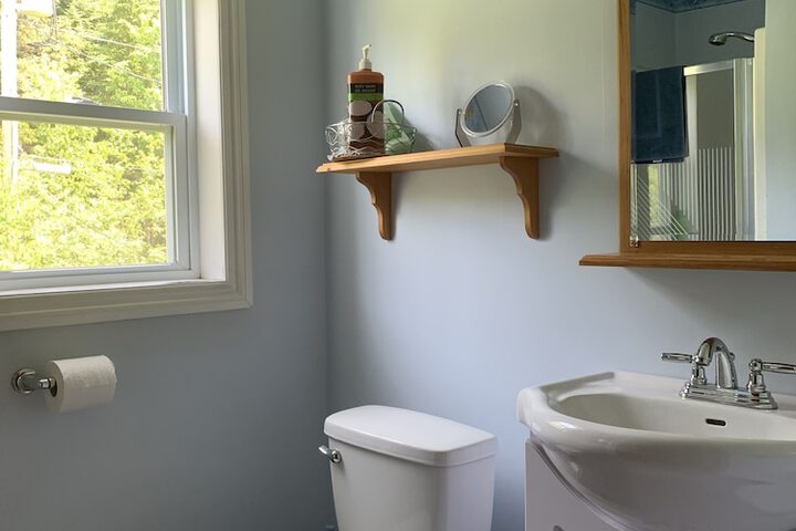 Room 11 of 27