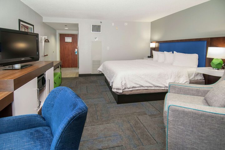 Room 19 of 37