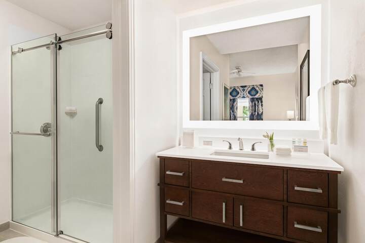Homewood Suites by Hilton - Fort Myers