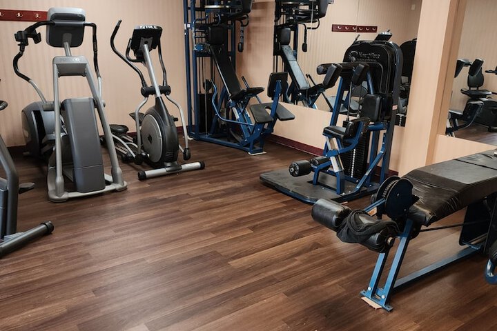 Quality Inn & Suites Bellville - Mansfield