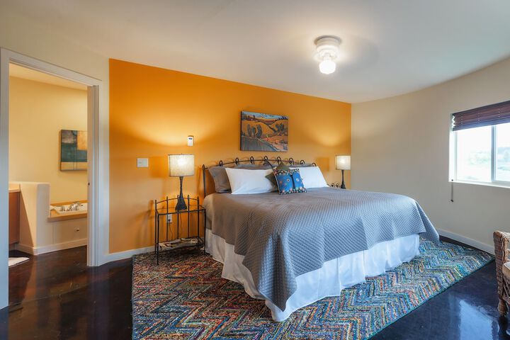 Room 21 of 41