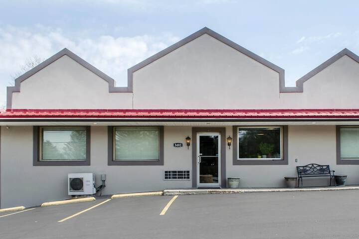 Econo Lodge Bellefonte I-99