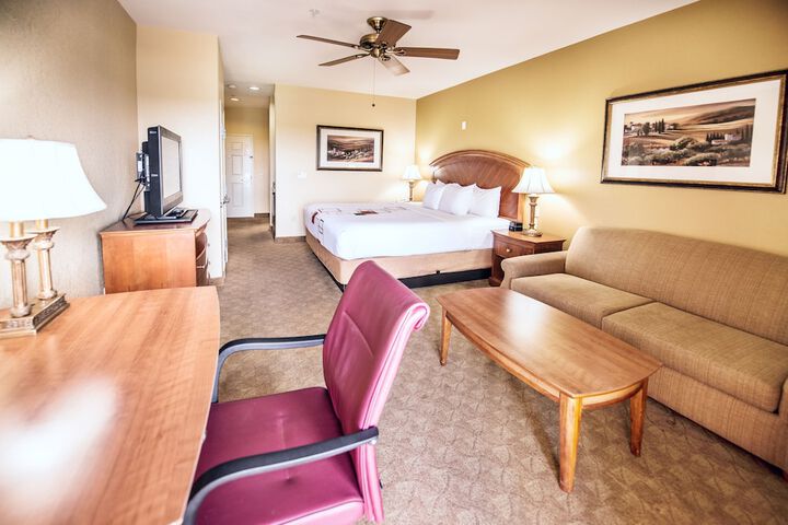 Room 47 of 100