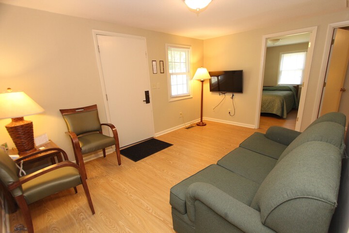 Room 48 of 133