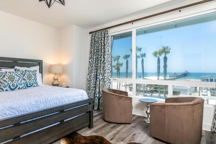 Ocean View 3 Bedrooms Condo just steps from the park, pier & water!