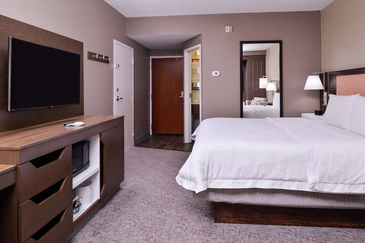 Room 22 of 60