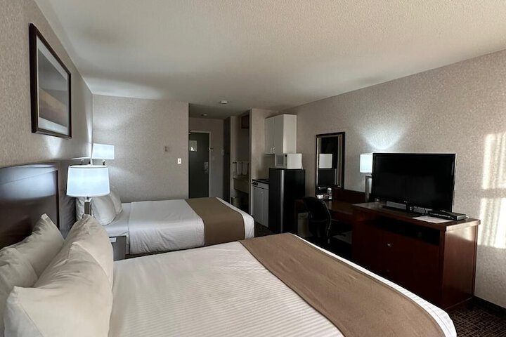 Room 25 of 68
