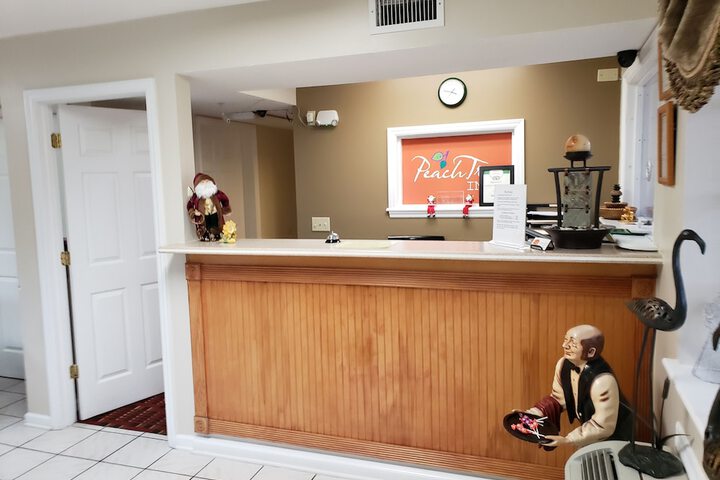 Peach Tree Inn