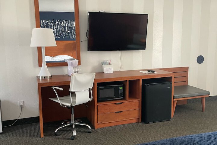 Room 49 of 60