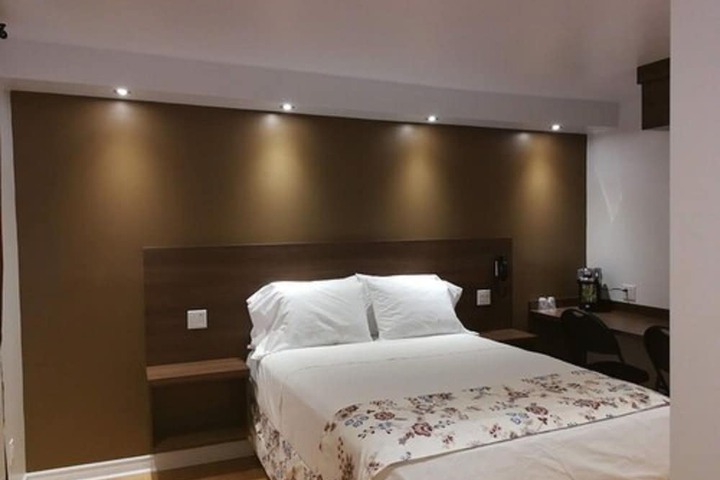 Room 36 of 37