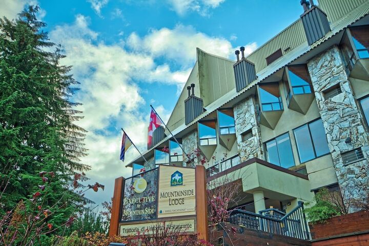 Hotel 2 of 64