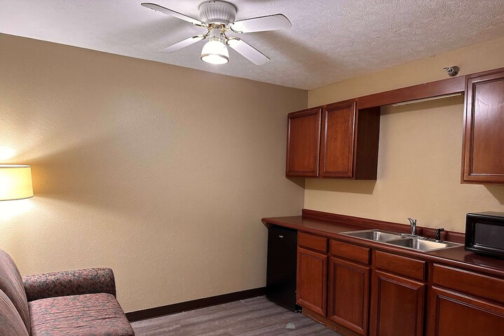 Room 42 of 50