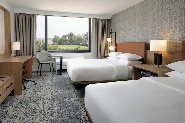 Sheraton Westport Plaza Hotel St. Louis