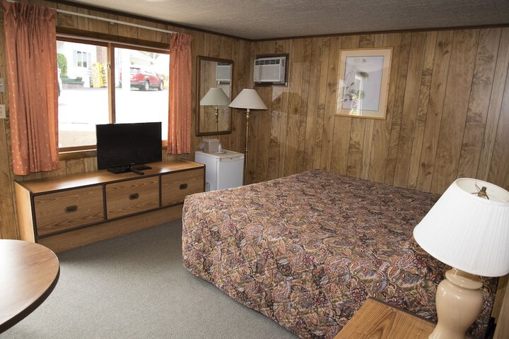 Room 27 of 52
