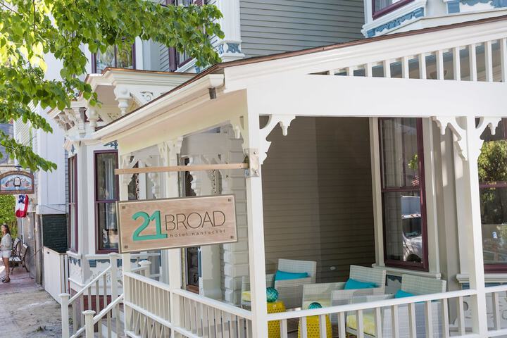 21 Broad Hotel