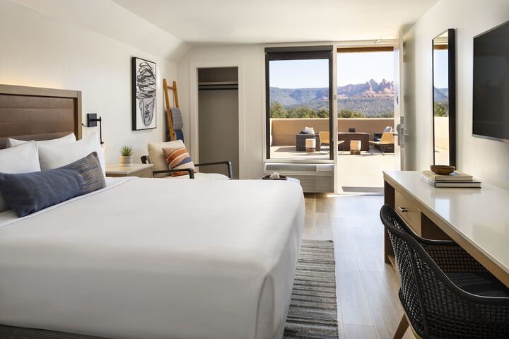 Room 45 of 114