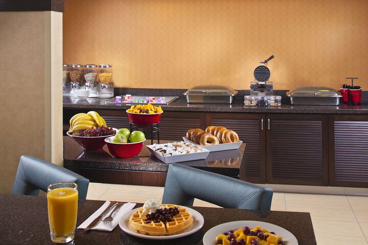 Breakfast/Coffee Service 17 of 24