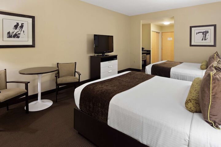 Room 14 of 22