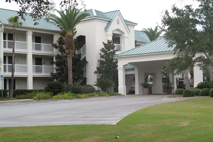 Property Grounds 12 of 15
