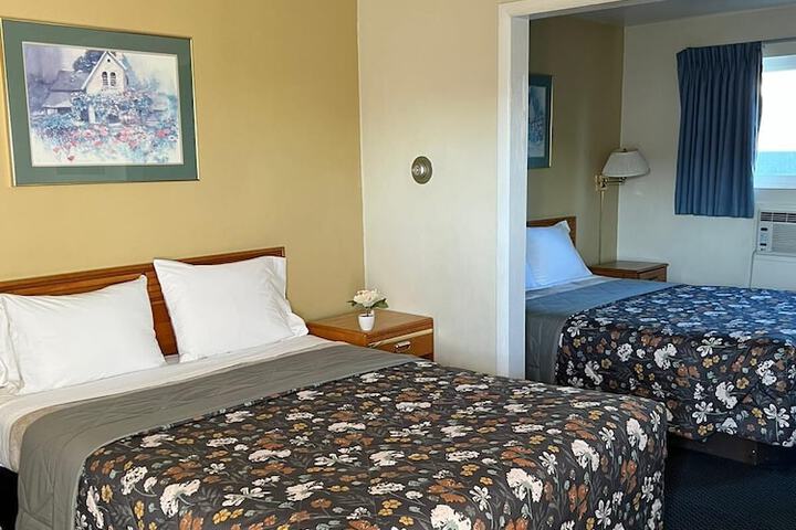 Room 21 of 30