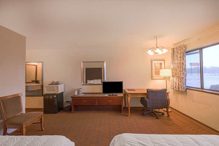 Room 53 of 61