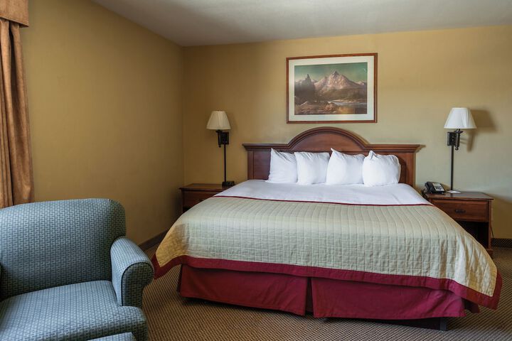 Room 46 of 112