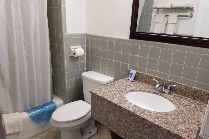 Luxury Inn & RV Park