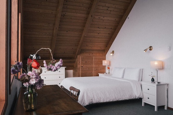 Room 28 of 38