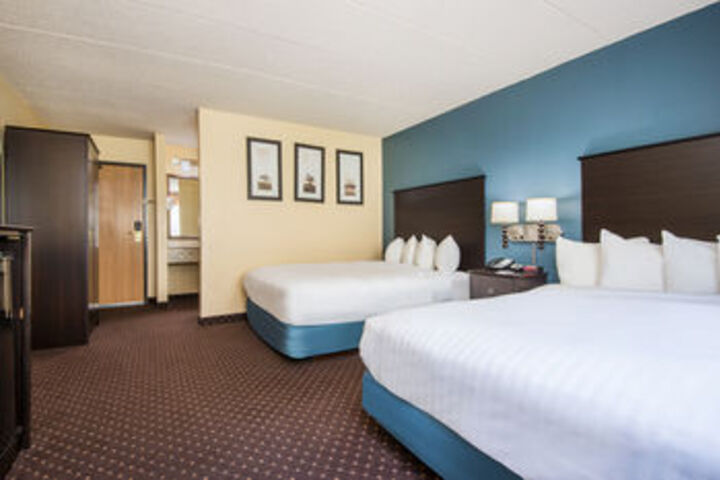 Americinn Lodge and Suites Eagle