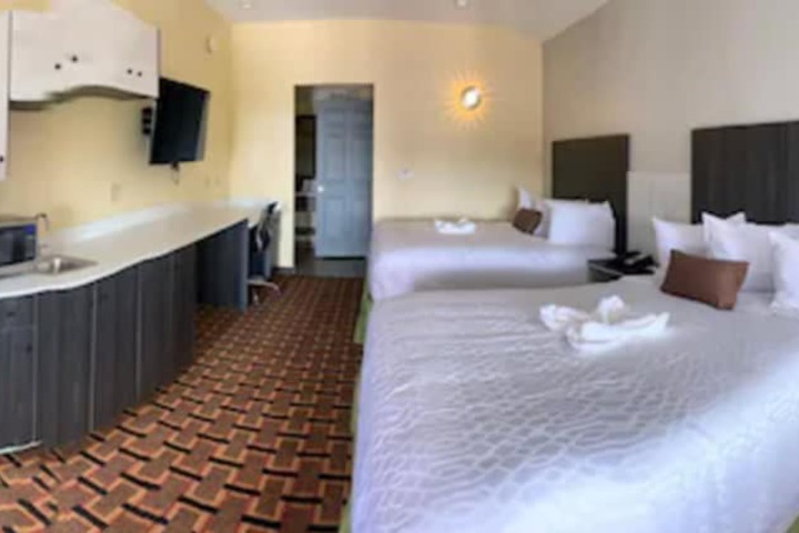 Room 19 of 21