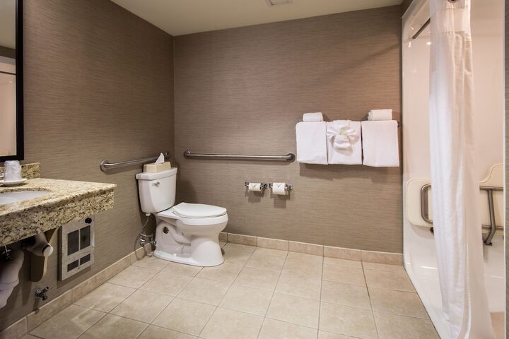 Holiday Inn Express Hotel & Suites Auburn by IHG