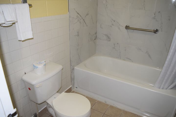 White Oaks Motel Pennsville / Carneys Point