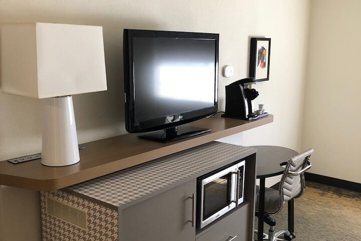 Room 34 of 53