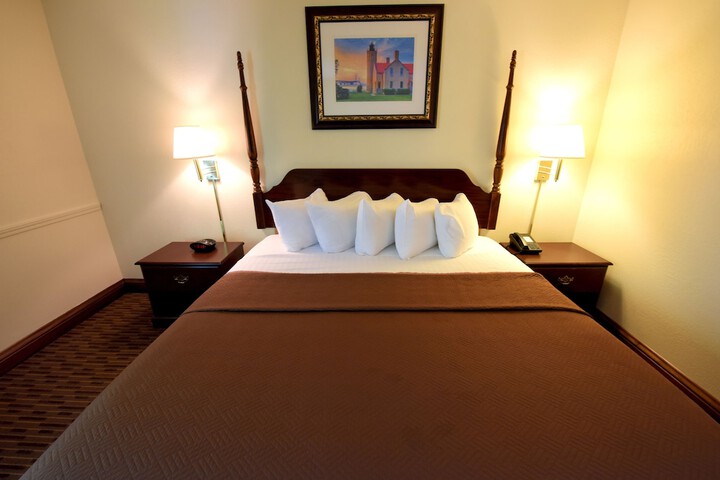 Room 20 of 38