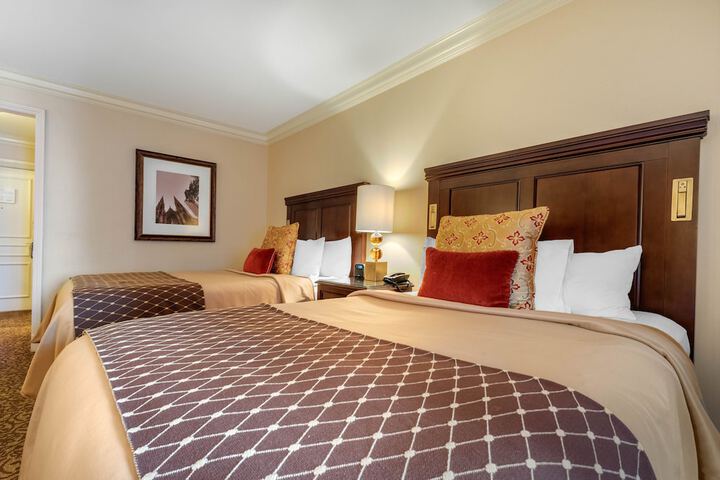 Omni William Penn Hotel