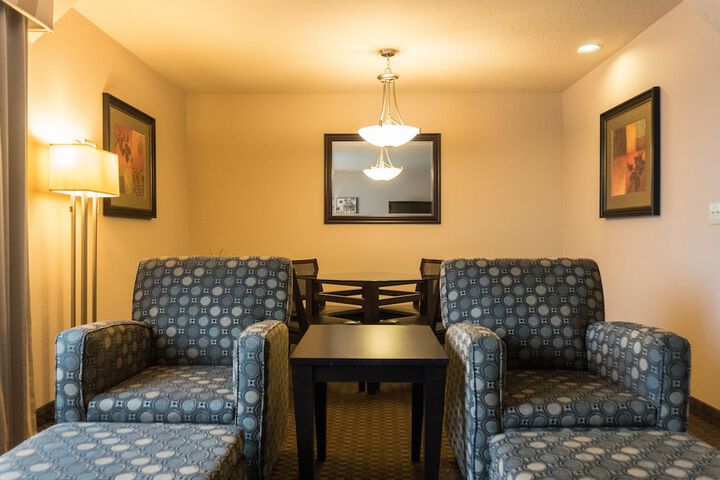 Room 18 of 27