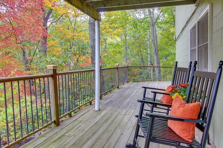 Black Mountain Cabin Apartment 2 Mi to Downtown!