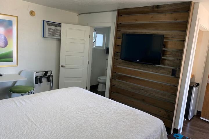 Room 36 of 44