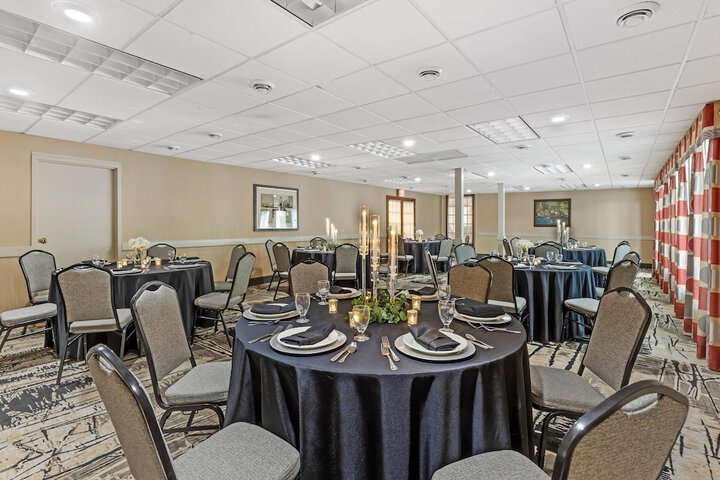 Best Western Holiday Lodge
