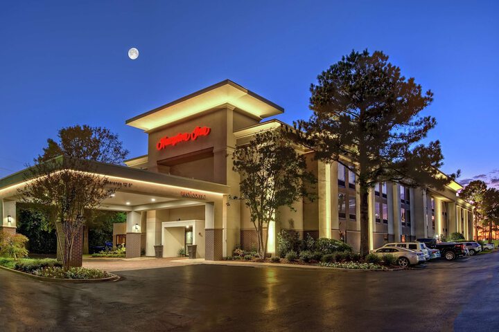 Hotel 3 of 28