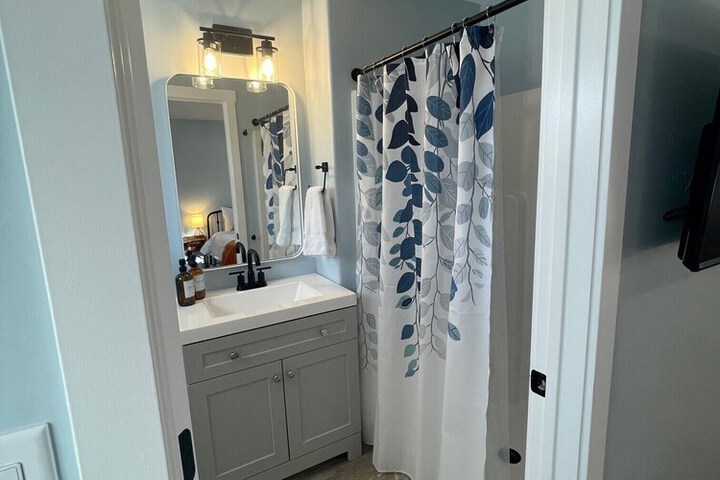 Room 42 of 54