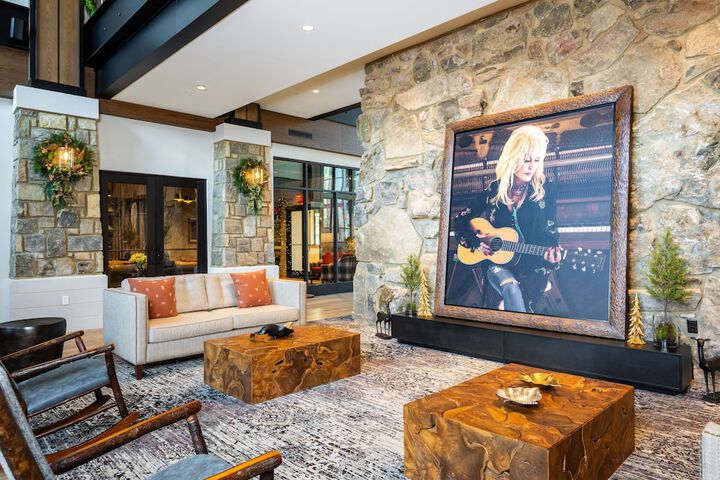 Hotel Interior 14 of 94